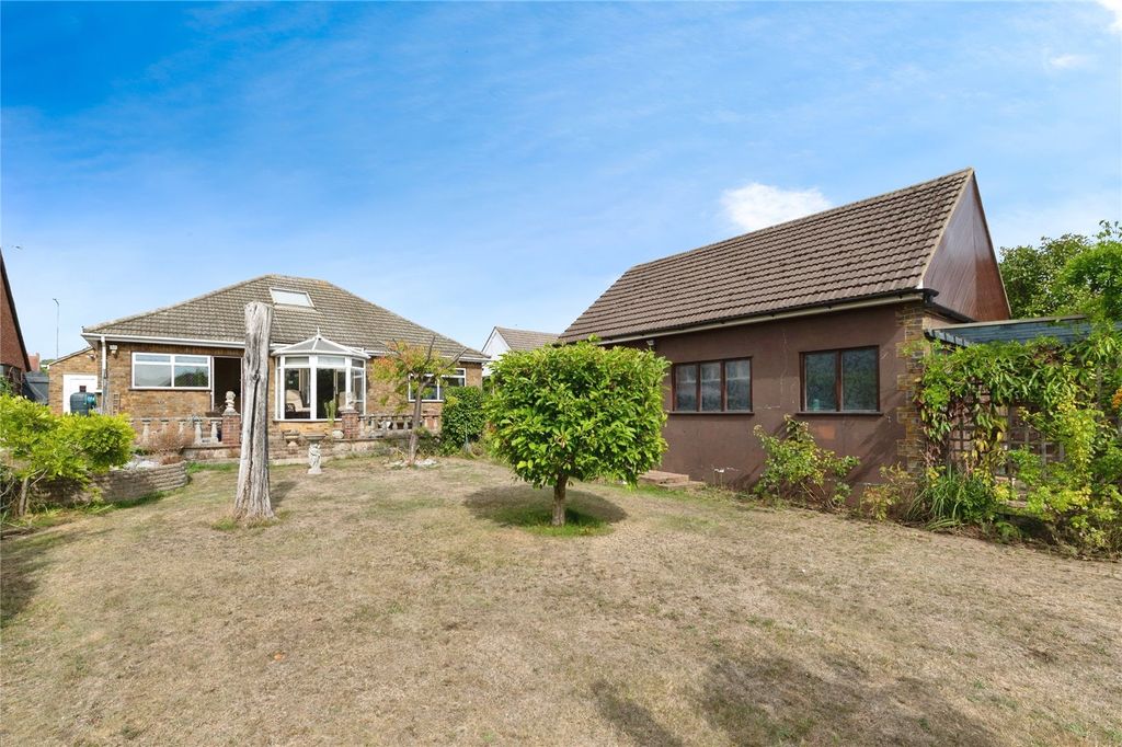 Property photo 3 of 24 Picture No. 20