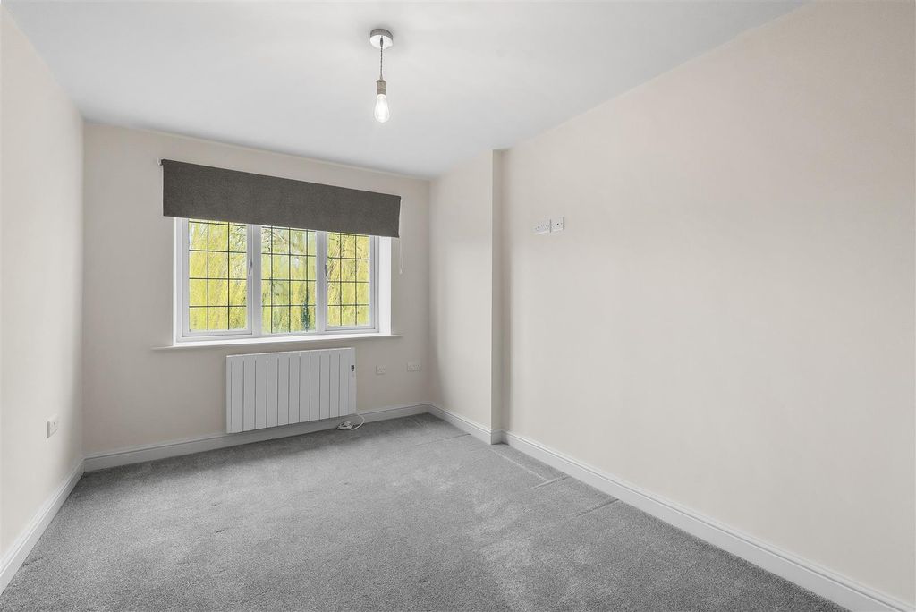 Property photo 3 of 9 Dsc08005-Hdr.Jpg