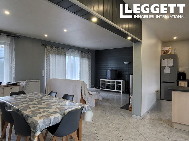 Property photo 3 of 10