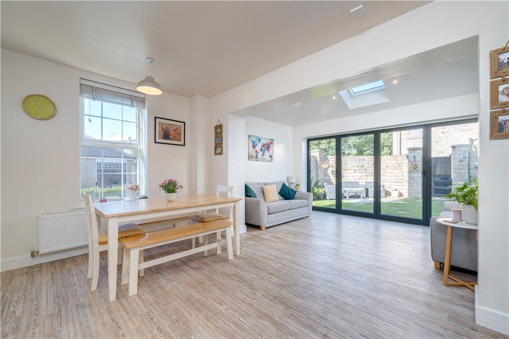 Property photo 2 of 17 Open Plan Living