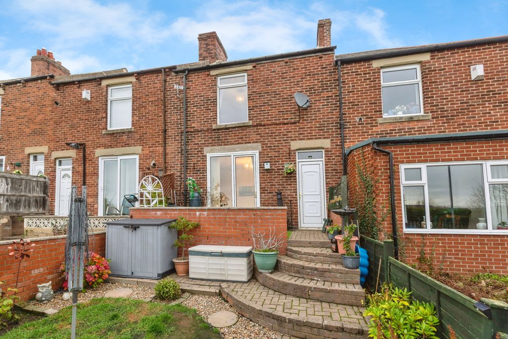 Property photo 3 of 15