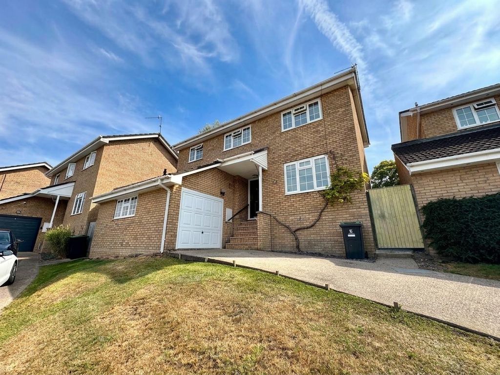 Property photo 1 of 23 St. Kingsmark Avenue