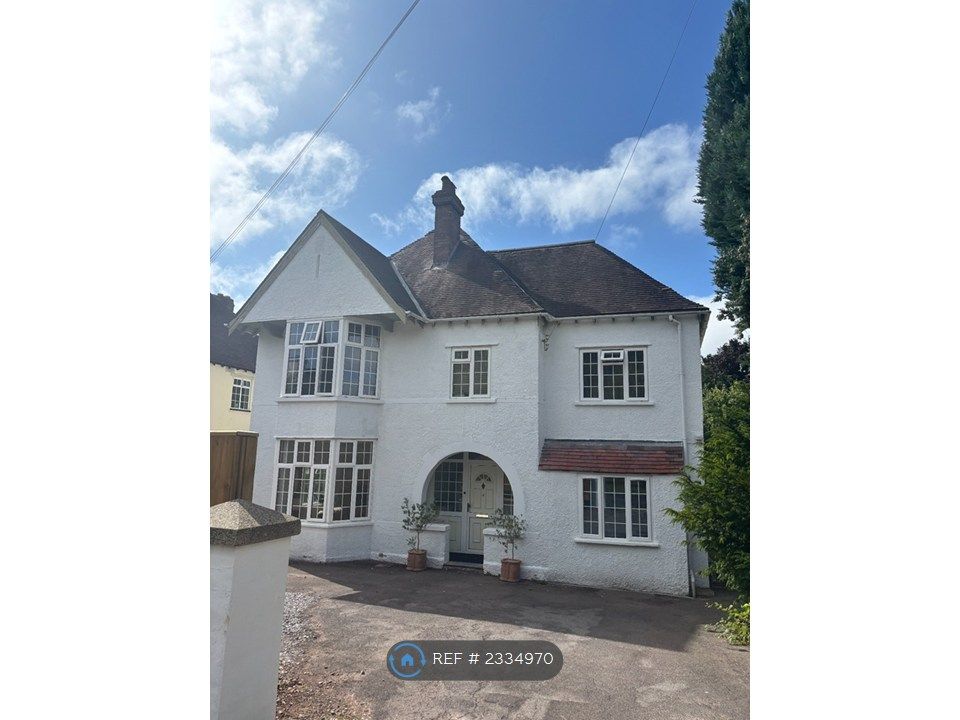 Property photo 2 of 23