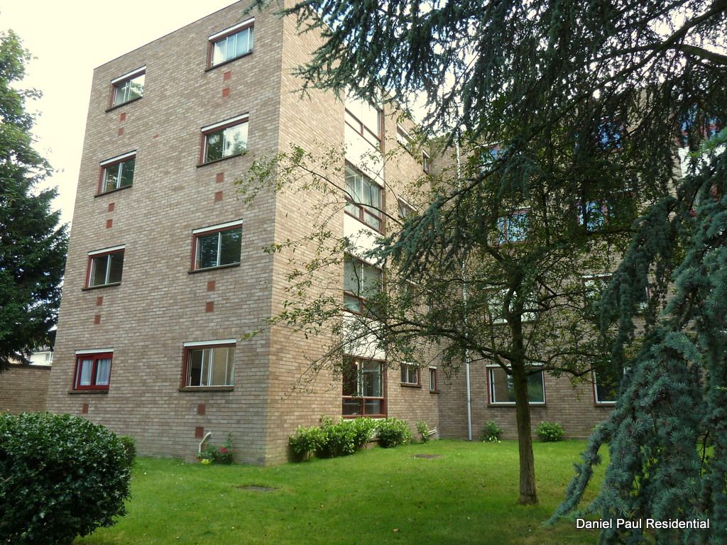 Property photo 3 of 10