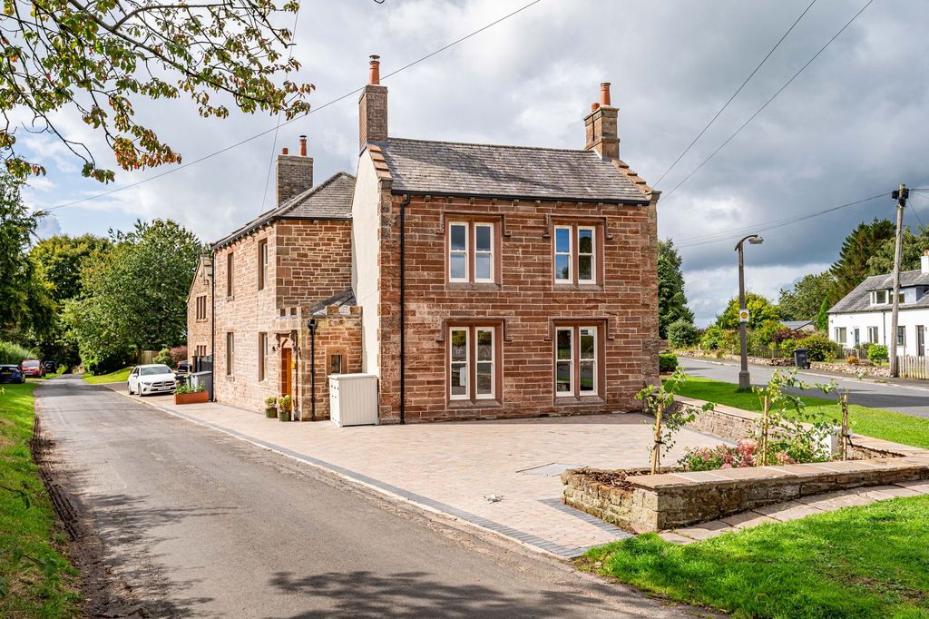 Property photo 1 of 50