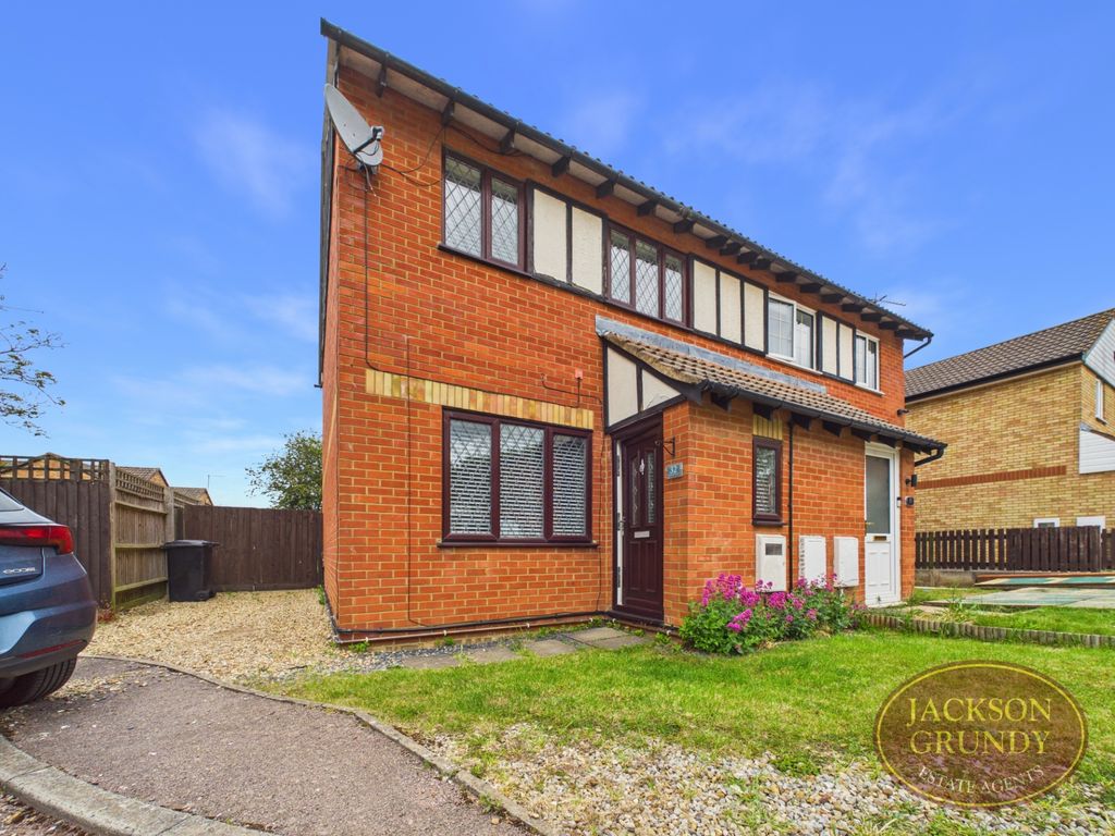 Property photo 1 of 10 Bollinger Close