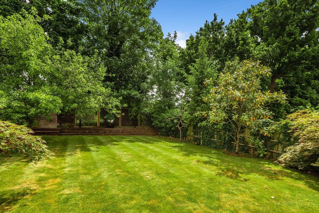 Property photo 2 of 16 Picture No. 10