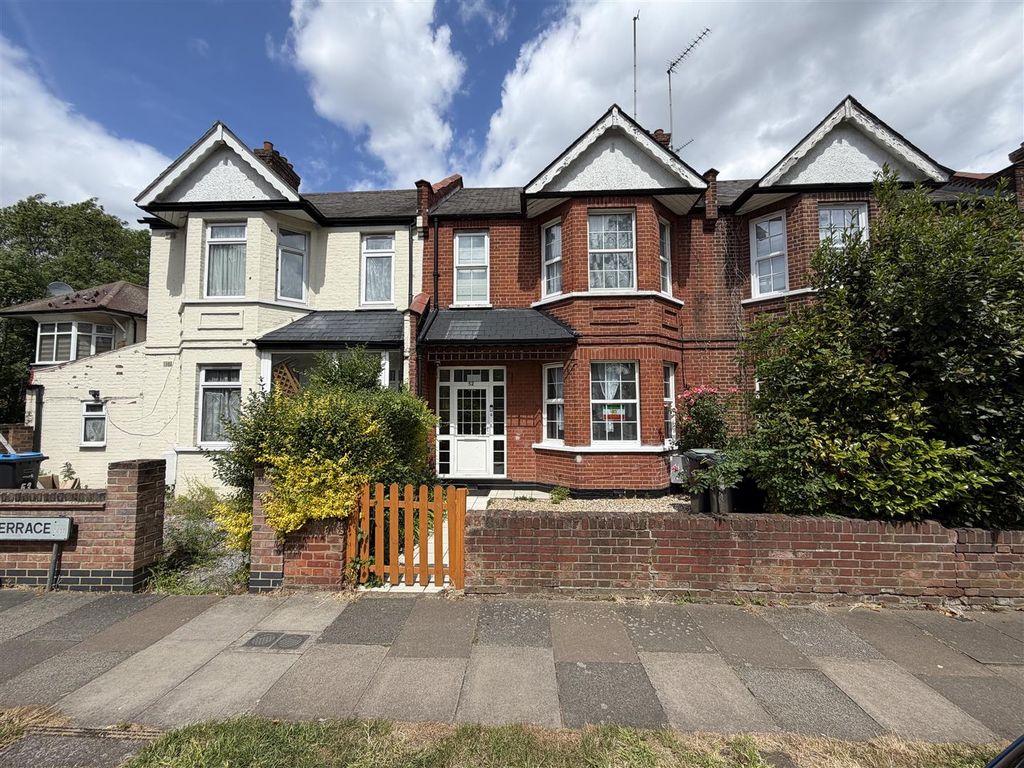 Property photo 1 of 11 External