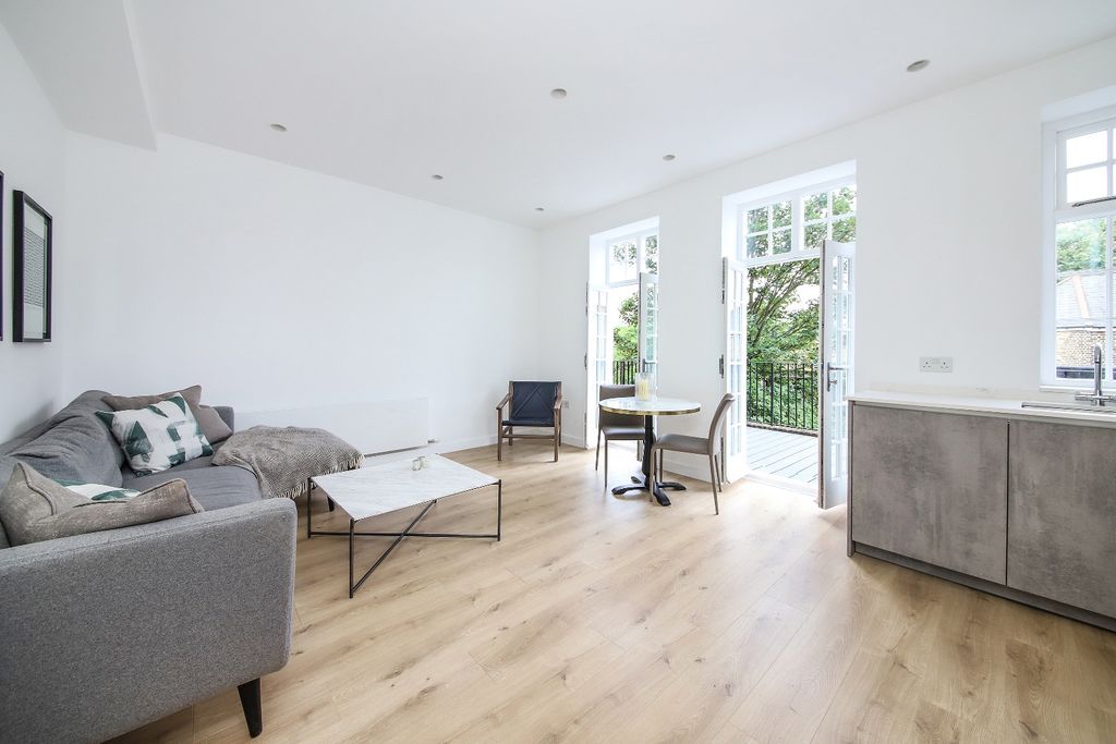 Property photo 1 of 12 4222050