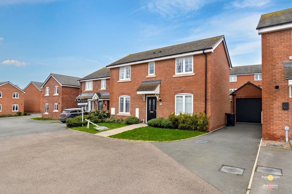 Property photo 2 of 14