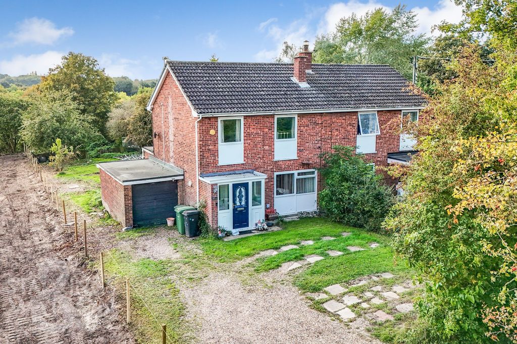 Property photo 1 of 26