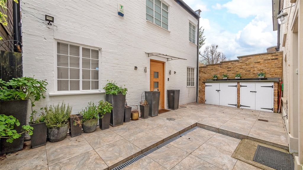 Property photo 2 of 16 Picture No. 59