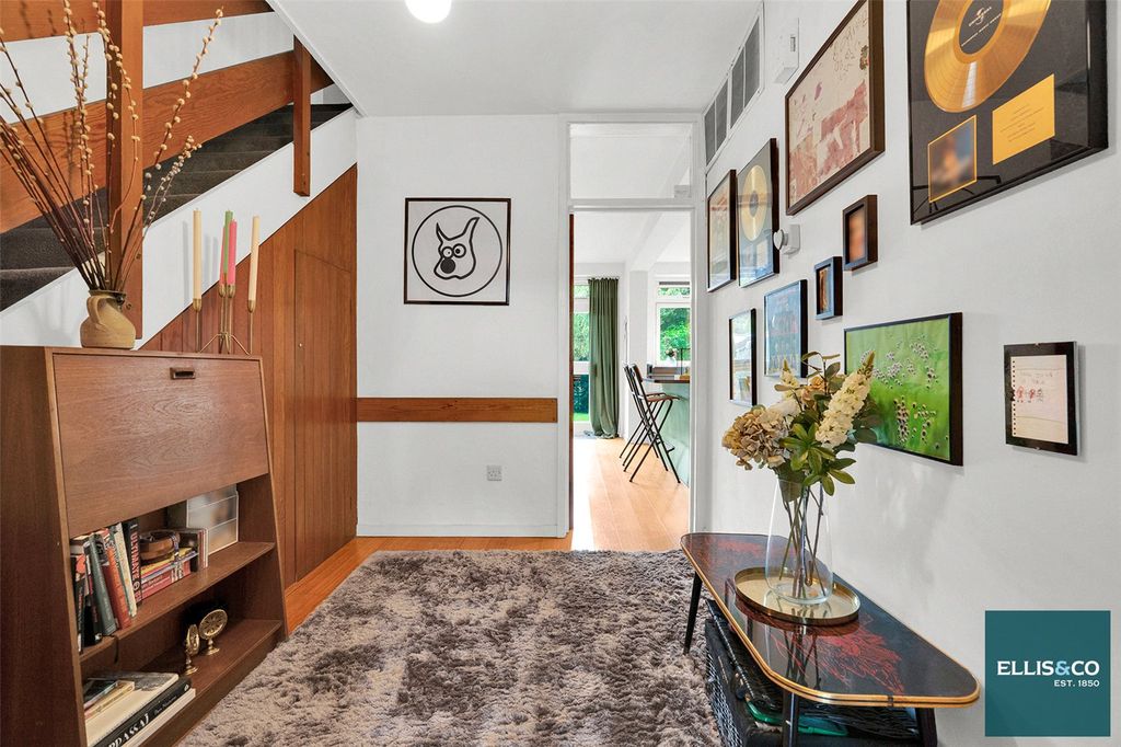 Property photo 2 of 18 Picture No. 06