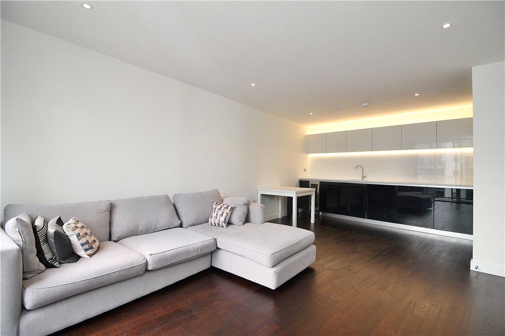 Property photo 3 of 13 Reception Room