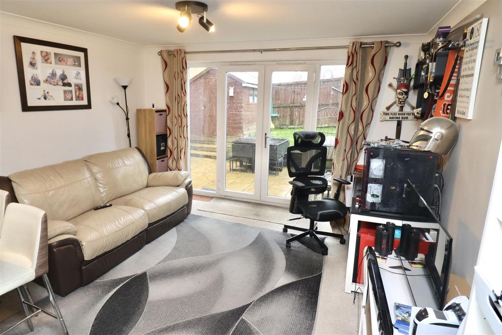 Property photo 3 of 16 Img_5743.Jpg