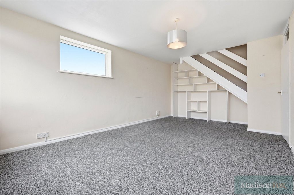 Property photo 3 of 18 Picture No. 13