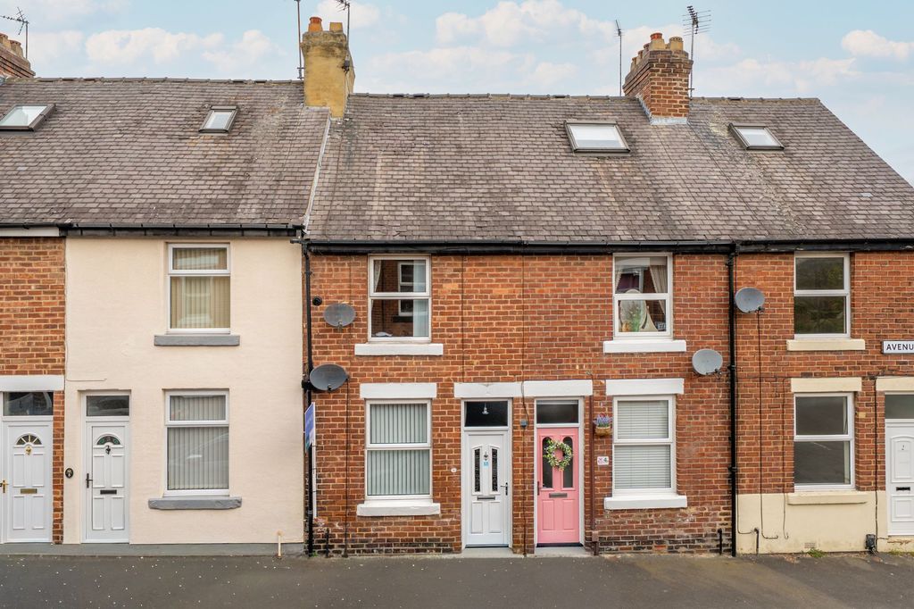 Property photo 1 of 14