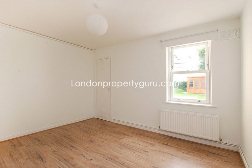 Property photo 3 of 4