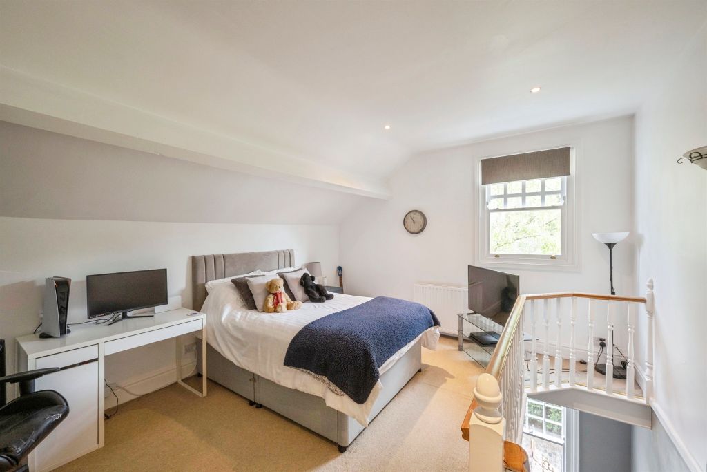 Additional image 12 of 5 bed semi-detached house for saleSt. Marys Road, Tickhill, Doncaster DN11