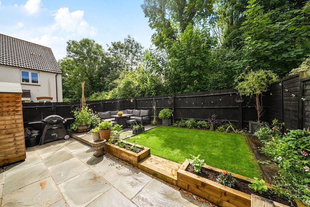 Property photo 2 of 22
