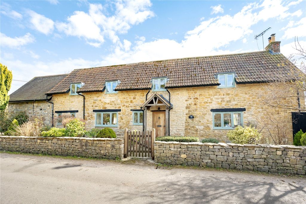 Property photo 1 of 31 Picture No. 02