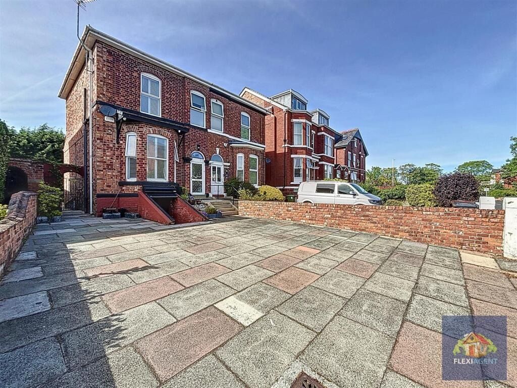 Property photo 1 of 40 4321011