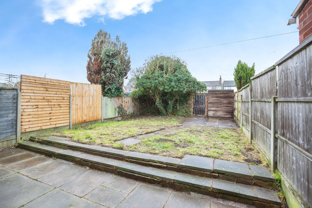 Property photo 2 of 15 c2190Dd2-Mw-9880