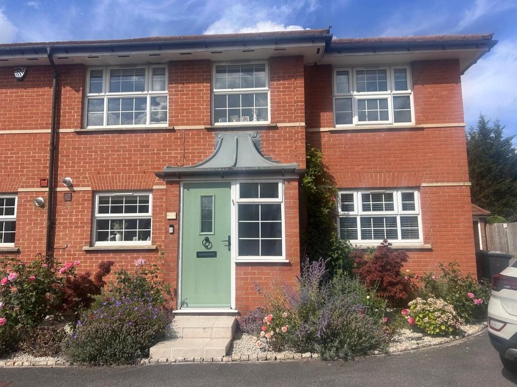 Property photo 1 of 20 Original-09F8D0Bf-081A-41Ae-Be07-D1CCC2736C58.Jpeg