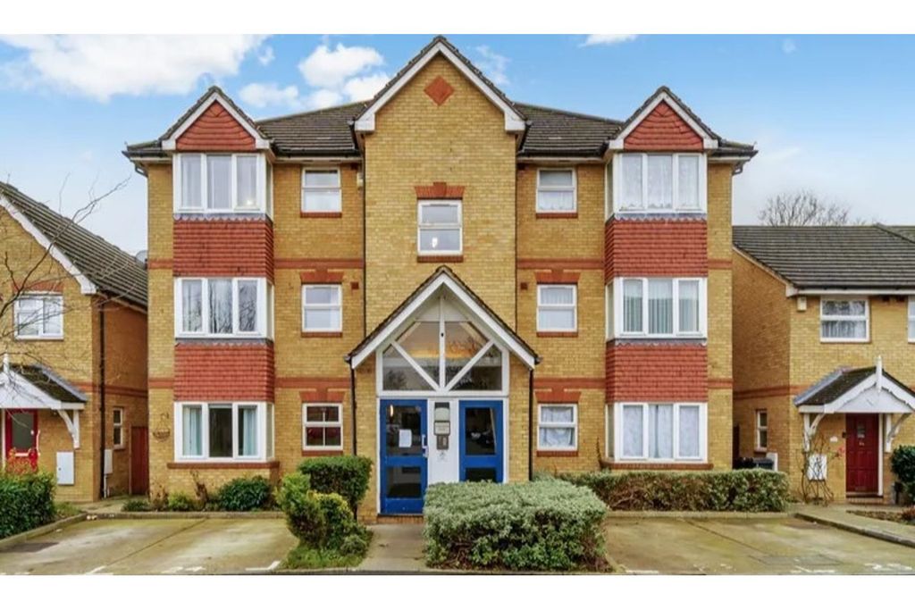 Property photo 1 of 7