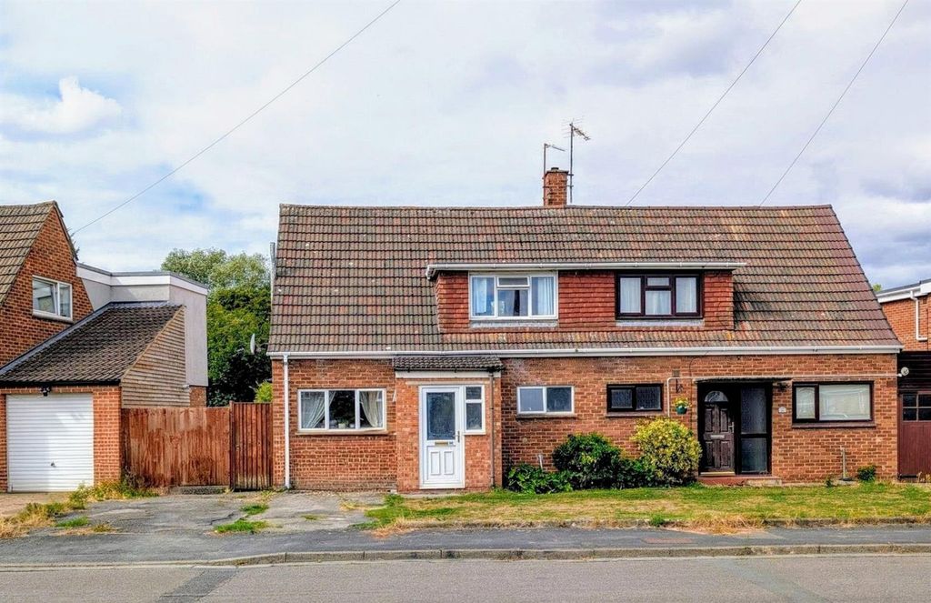 Property photo 1 of 12