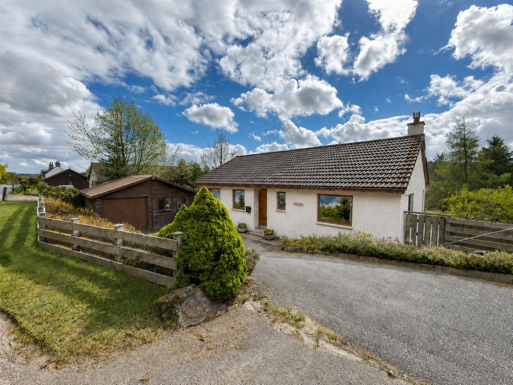 Property photo 1 of 19 Outside