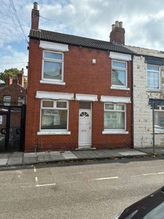 Property photo 1 of 18