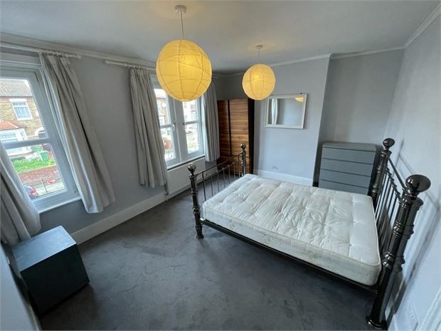 Property photo 2 of 8 Picture 2