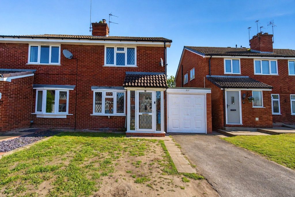 Property photo 1 of 15 Front