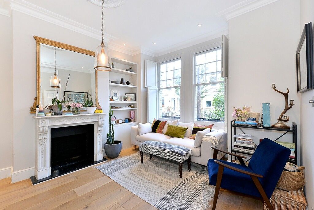 Property photo 1 of 17