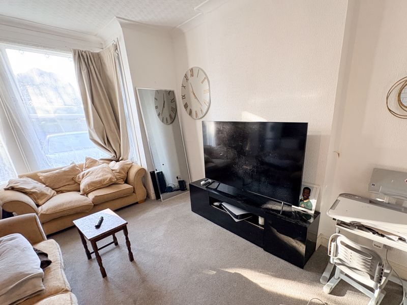 Property photo 3 of 5 Photo 11