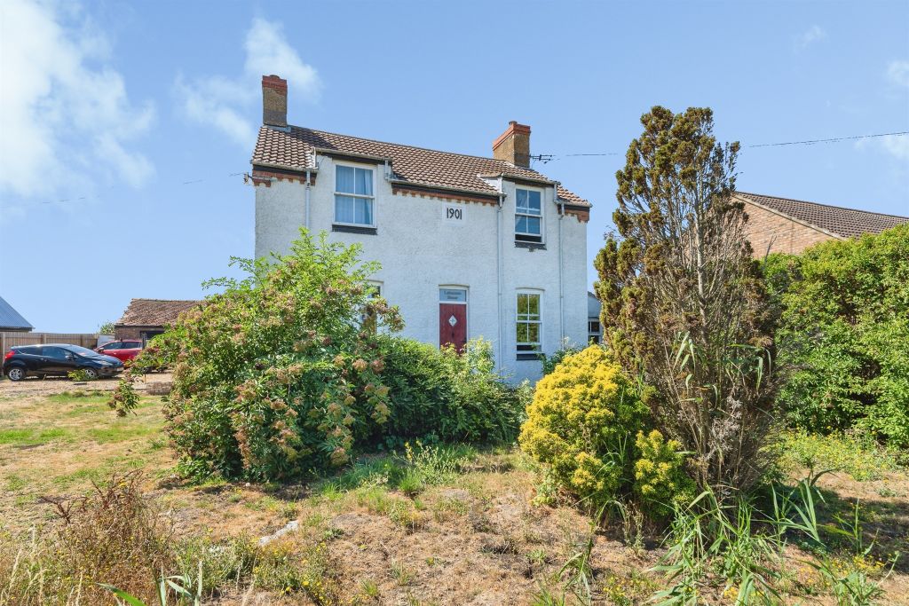 Property photo 1 of 20