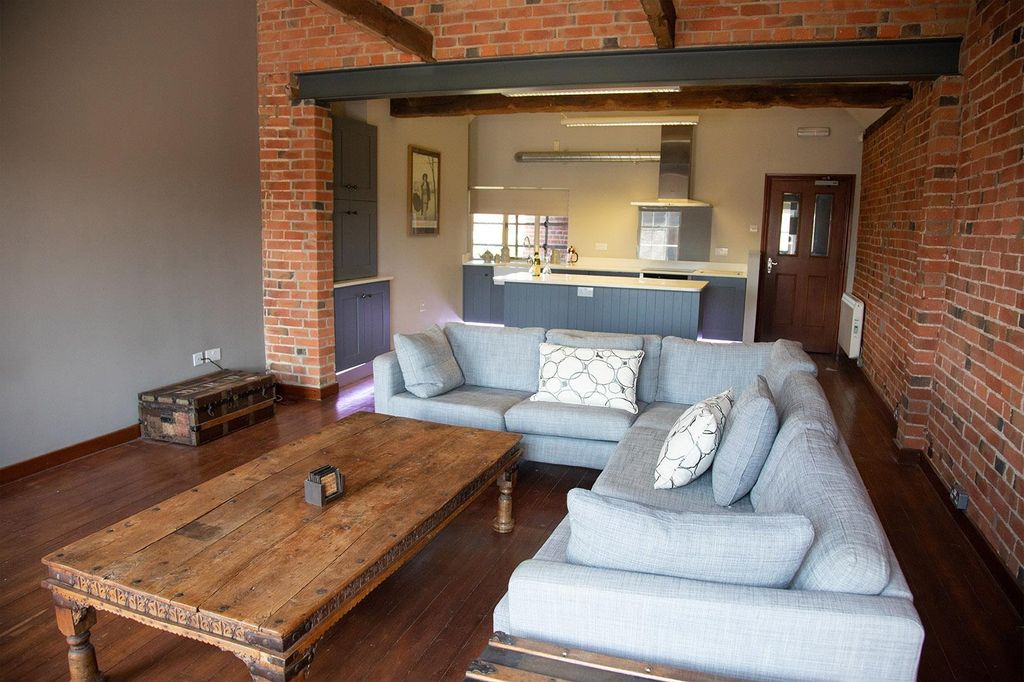 Property photo 3 of 6 Living Room