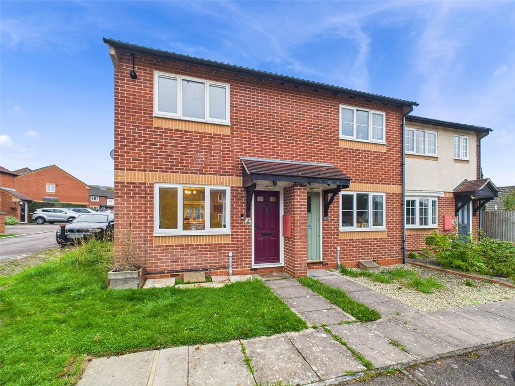 Property photo 1 of 15 Front