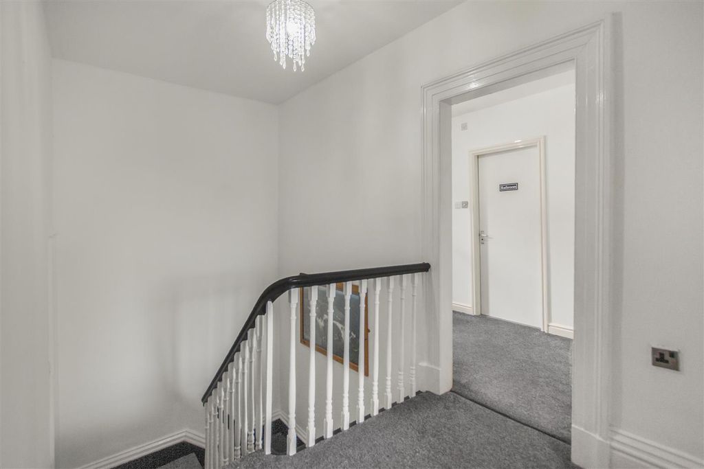 Property photo 2 of 14 Bg48Oedgku-S8Vmrgtnkfg.Jpg