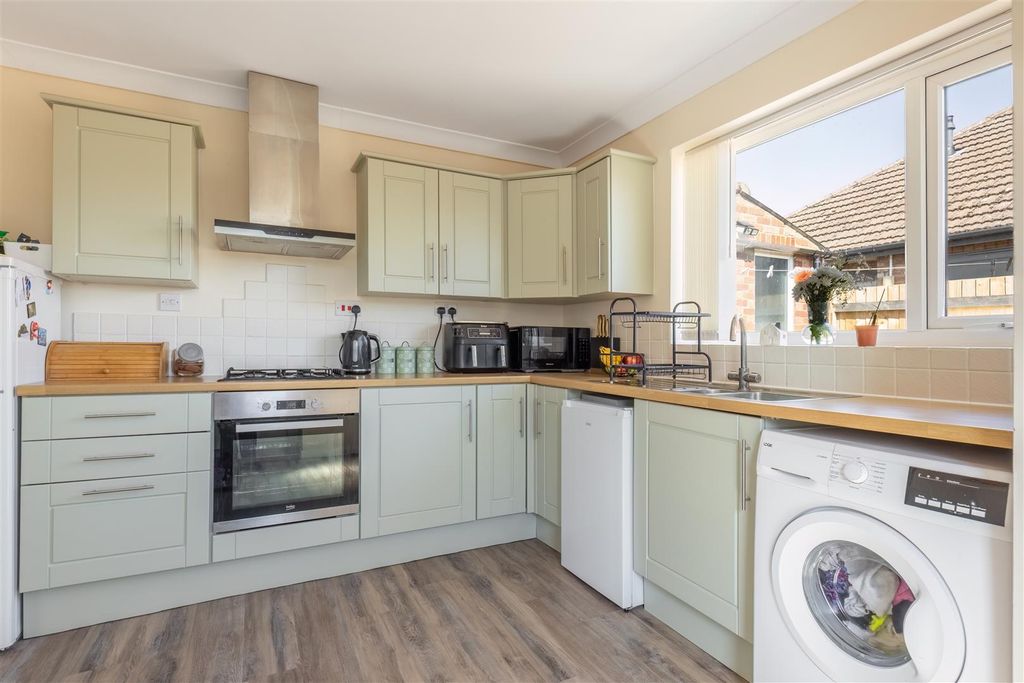 Property photo 3 of 17 Ba-10.Jpg