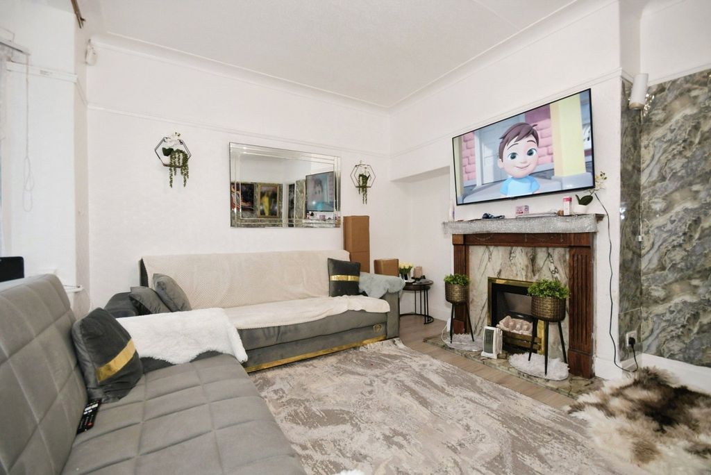 Property photo 2 of 10 Picture No. 02