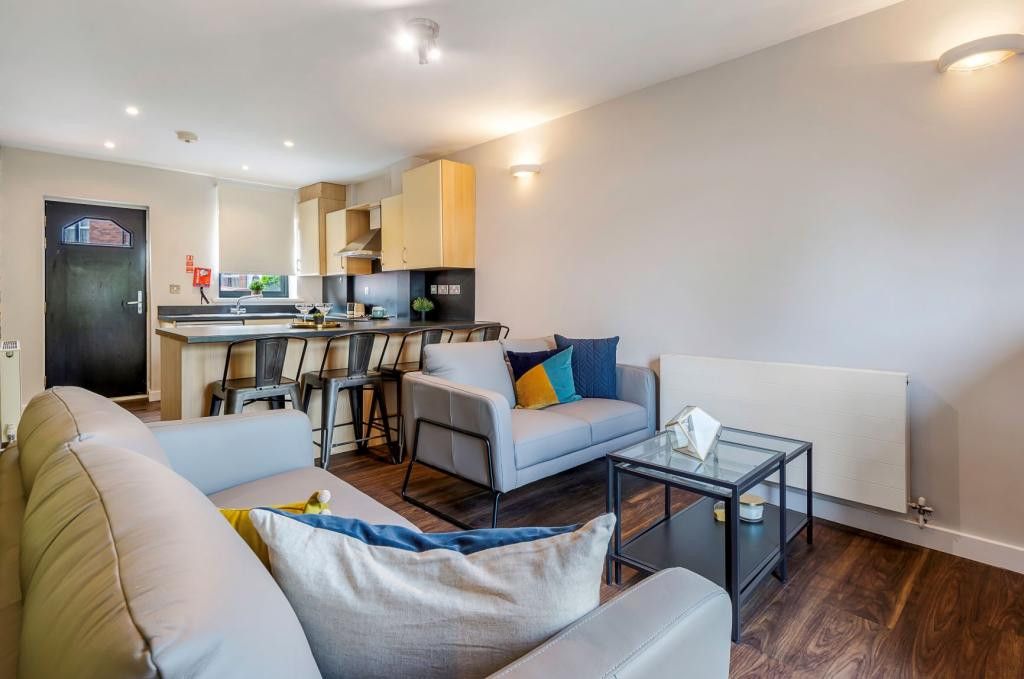 Property photo 1 of 9 Property Photo