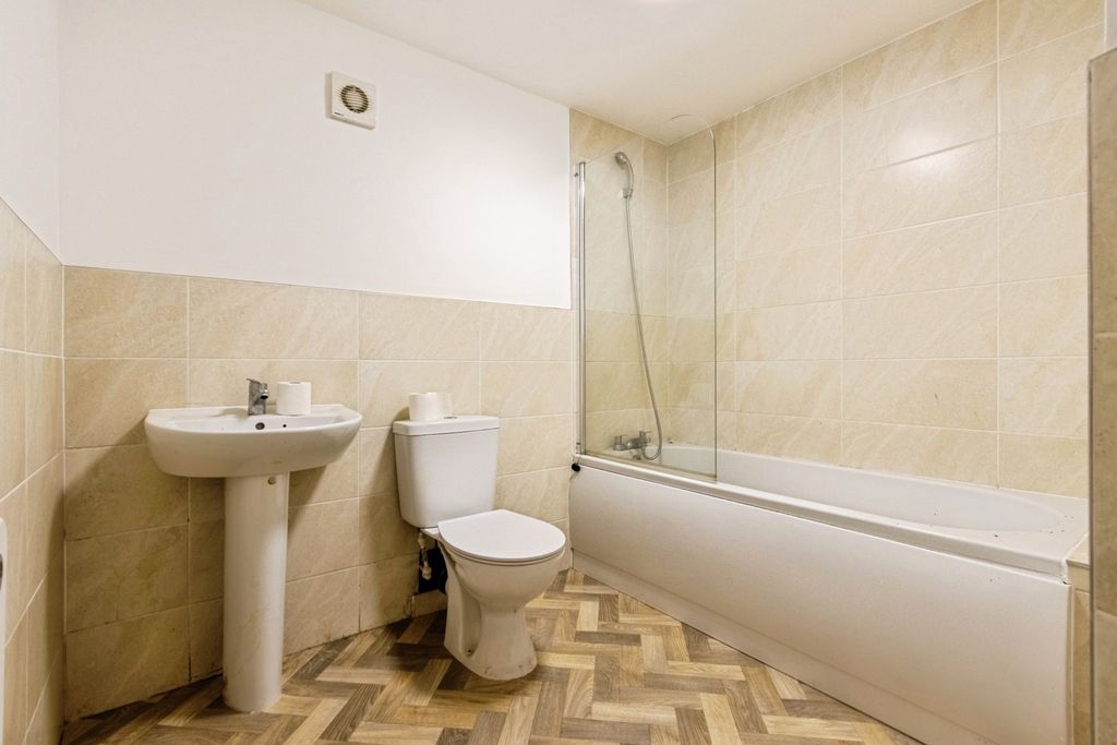 Property photo 3 of 7 Pbox-Img.Jpg
