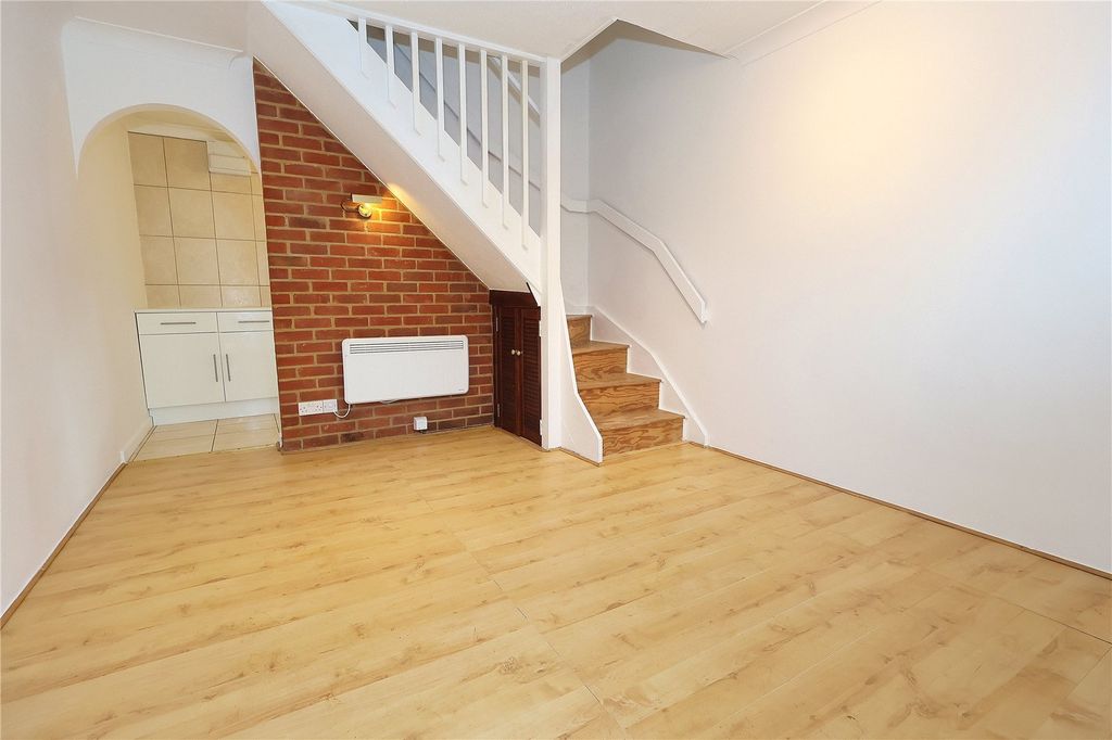 Property photo 2 of 7 Picture No. 08