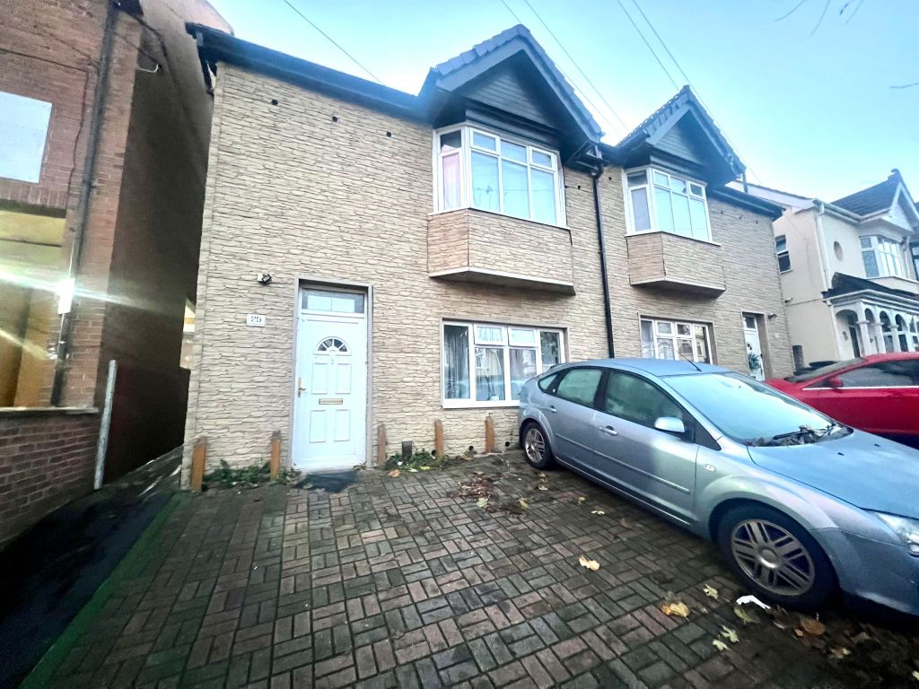 Property photo 1 of 7 Whatsapp Image 2025-11-29 At 6.02.37 Pm.Jpeg