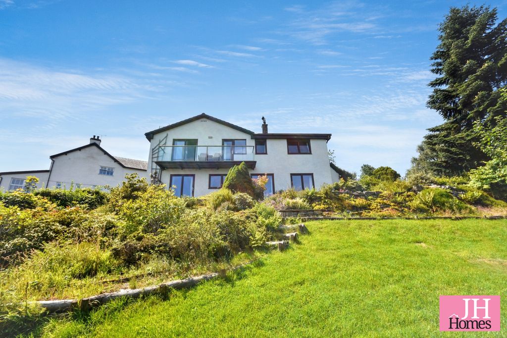 Property photo 1 of 30