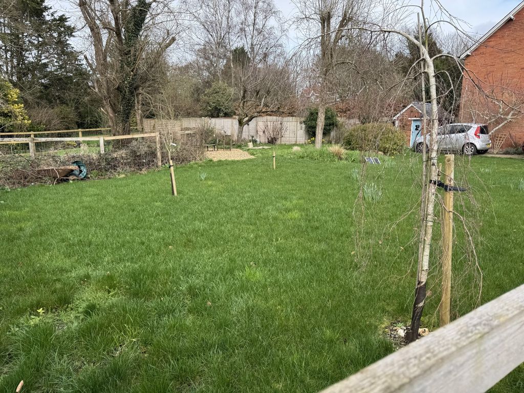 Property photo 2 of 14