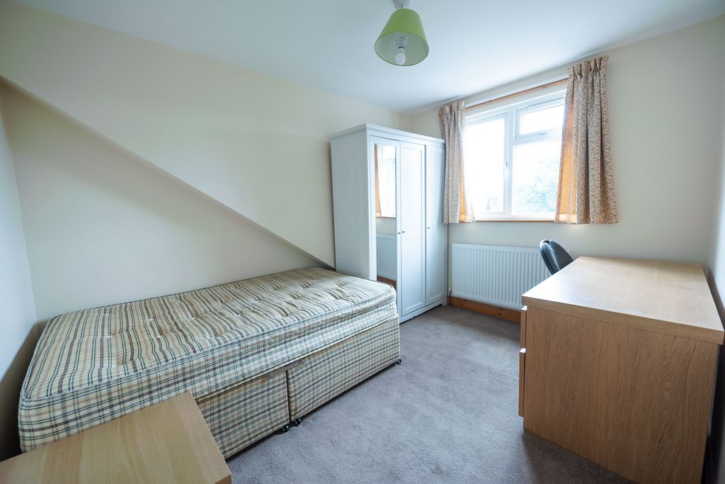 Property photo 3 of 19 Photo 2