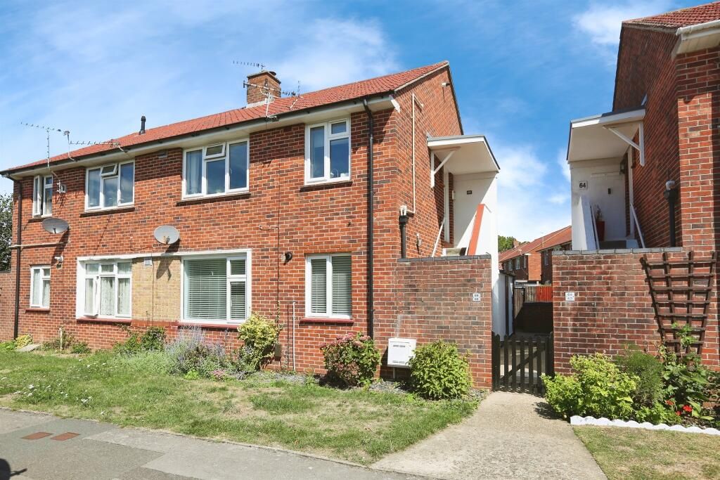 Property photo 1 of 12